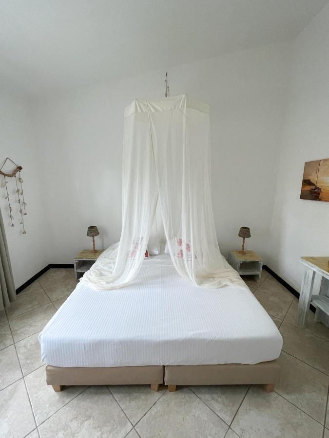 Hibiscus Beach House Jan Thiel Luaran gambar