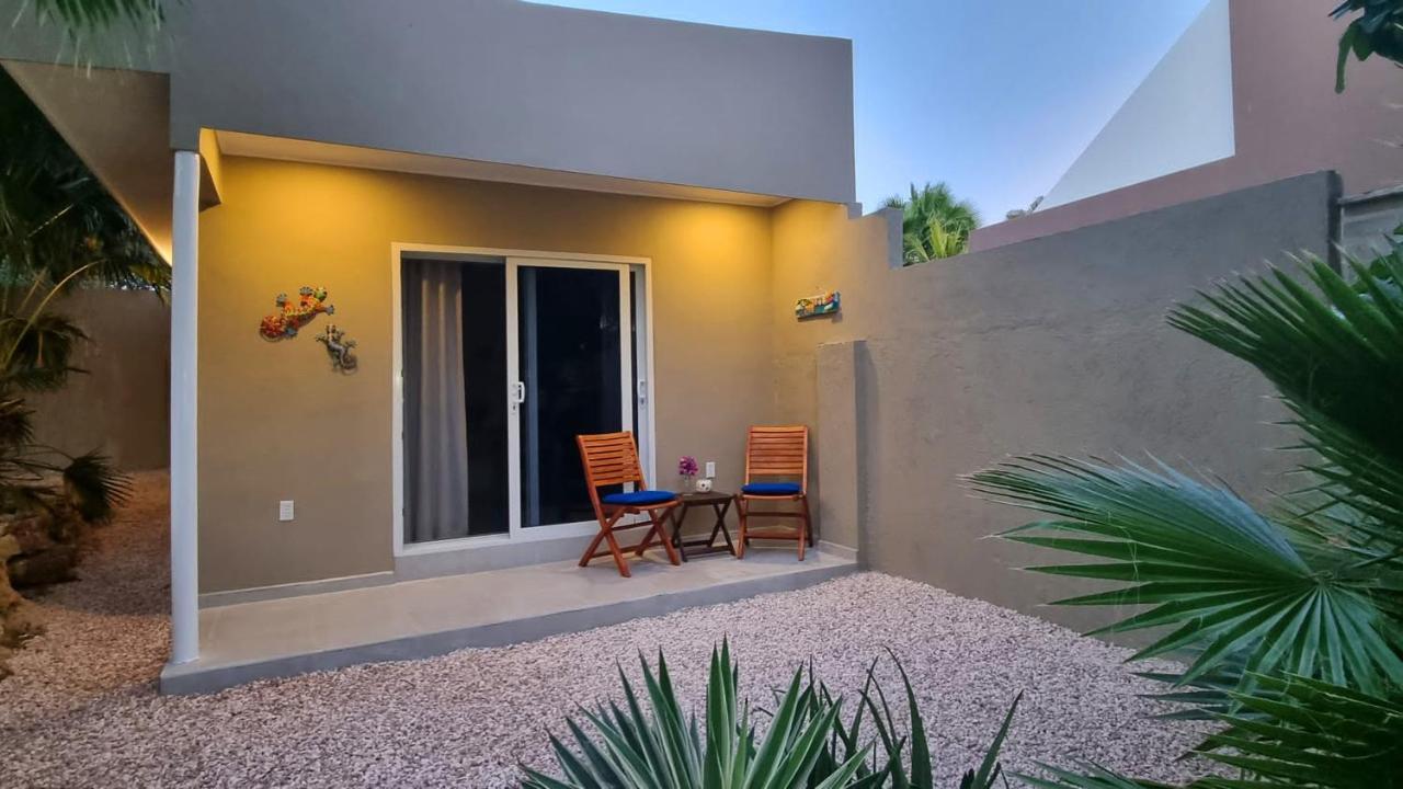 Hibiscus Beach House Jan Thiel Luaran gambar
